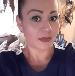 Meet your Posher, Nora